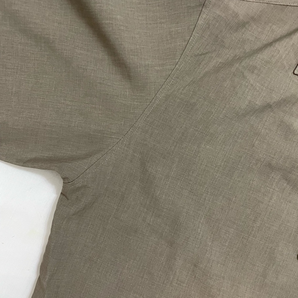 Brown Shirt - Picture 2 of 2